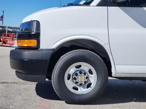 2025 Chevrolet Express 2500 RWD 2500 Regular Wheelbase WT
