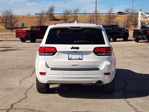 2020 Jeep Grand Cherokee Altitude