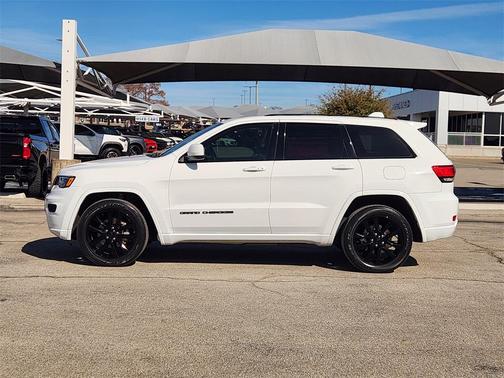 2020 Jeep Grand Cherokee Altitude