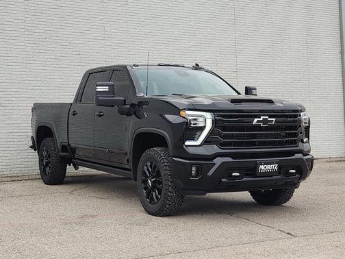 Black 2026 Chevrolet Silverado 2500 High Country