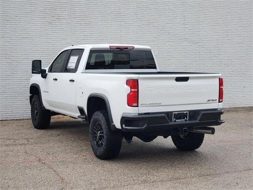 2025 Chevrolet Silverado 2500 4WD Crew Cab Standard Bed ZR2