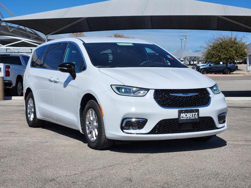 2025 Chrysler Pacifica L