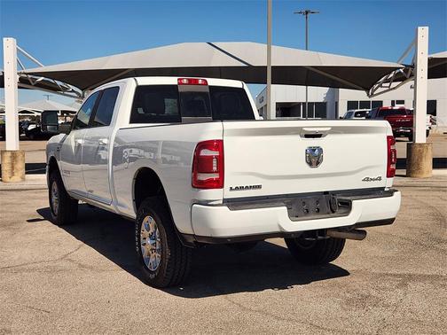 2024 RAM 2500 Laramie Crew Cab 4x4 6'4' Box