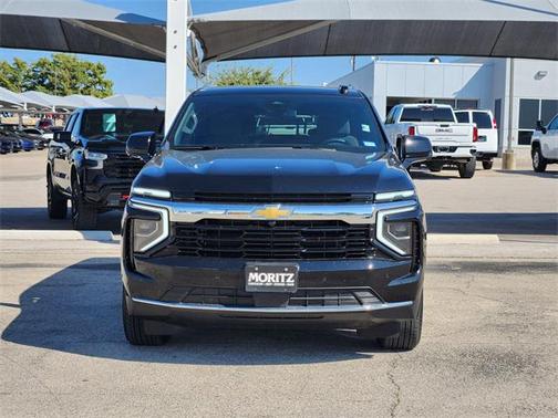 2025 Chevrolet Suburban LS