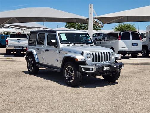 2023 Jeep Wrangler 4-Door Sahara 4x4