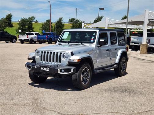 2023 Jeep Wrangler 4-Door Sahara 4x4