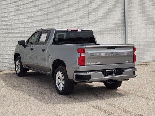 Sterling Gray Metallic 2026 Chevrolet Silverado 1500 Custom