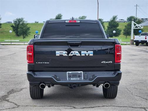 2025 RAM 1500 Limited