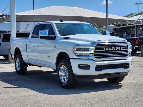 2024 RAM 2500 Laramie Crew Cab 4x4 6'4' Box