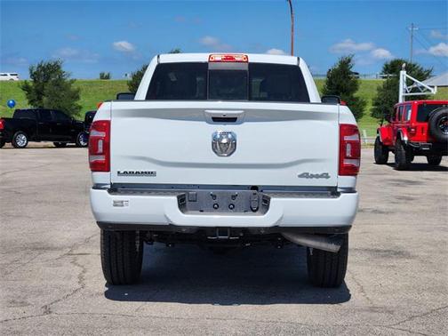 2024 RAM 2500 Laramie Crew Cab 4x4 6'4' Box