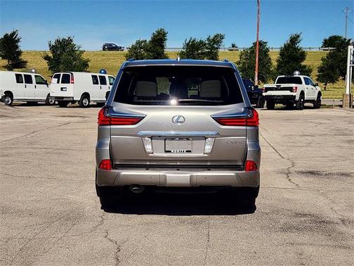 2017 Lexus LX 570 Base