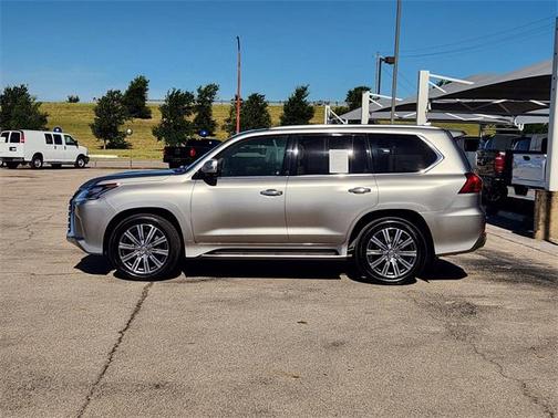 2017 Lexus LX 570 Base