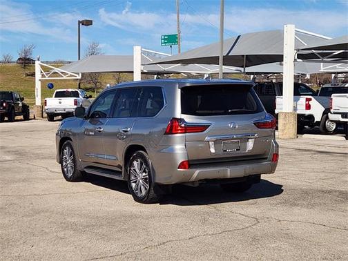2017 Lexus LX 570 Base