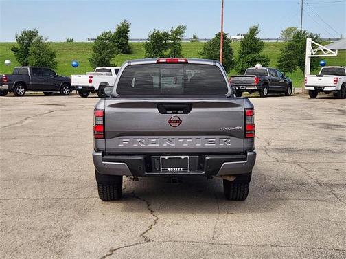 2023 Nissan Frontier PRO-4X