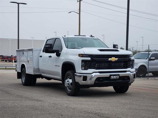 2025 Chevrolet Silverado 3500 WT
