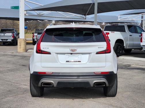Crystal White Tricoat 2023 Cadillac XT4 Premium Luxury