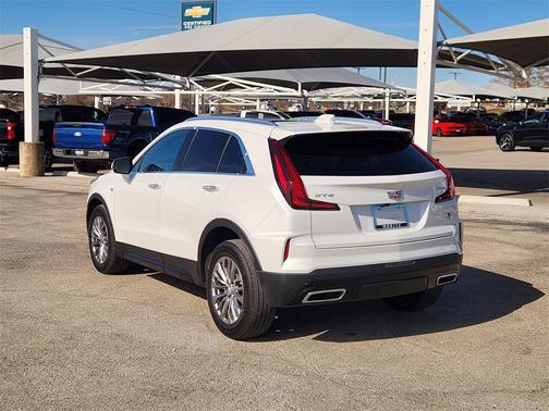 2024 Cadillac XT4 Premium Luxury