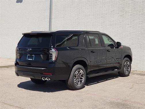 2026 Chevrolet Suburban Z71, 4WD