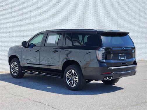 2026 Chevrolet Suburban Z71, 4WD