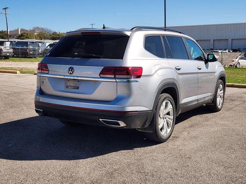 2021 Volkswagen Atlas 3.6L SE w/Technology