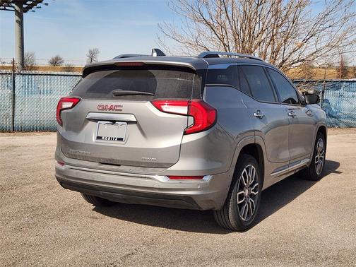 2023 GMC Terrain Denali