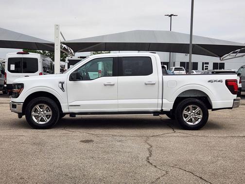 OXFORD WHITE 2025 Ford F-150 XLT