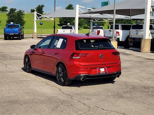 2022 Volkswagen Golf GTI 2.0T SE DSG