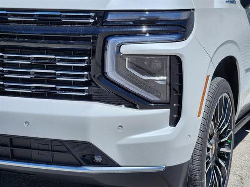 2025 Chevrolet Tahoe 4WD High Country