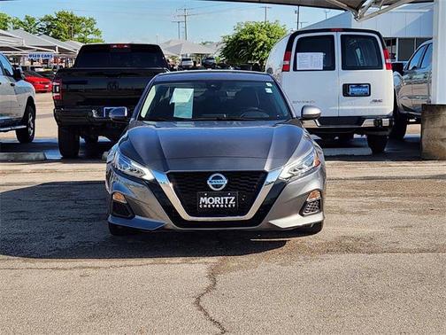 2022 Nissan Altima 2.5 SV
