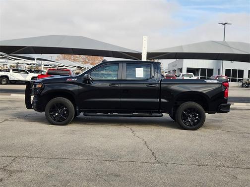 2024 Chevrolet Silverado 1500 Custom Trail Boss