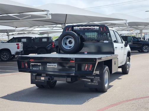 2025 Chevrolet Silverado 3500 WT