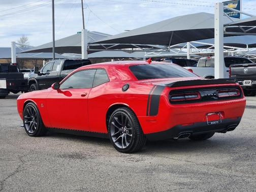 2023 Dodge Challenger R/T Scat Pack