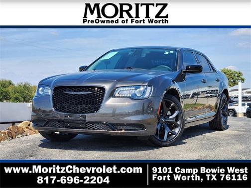 2023 Chrysler 300 Touring