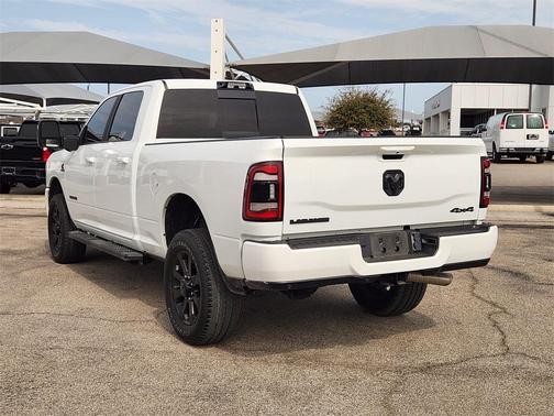 2024 RAM 2500 Laramie Crew Cab 4x4 6'4' Box