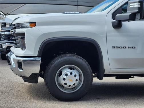 2025 Chevrolet Silverado 3500 WT