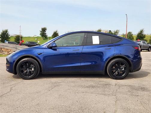 2024 Tesla Model Y Long Range Dual Motor All-Wheel Drive