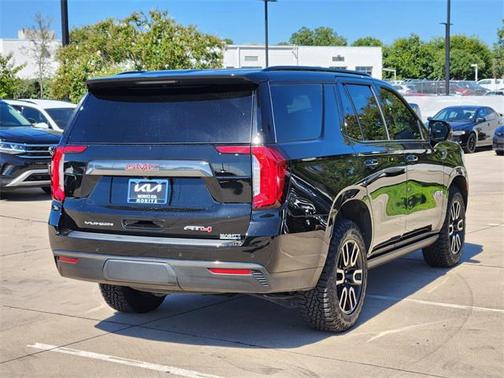 2023 GMC Yukon 4WD AT4