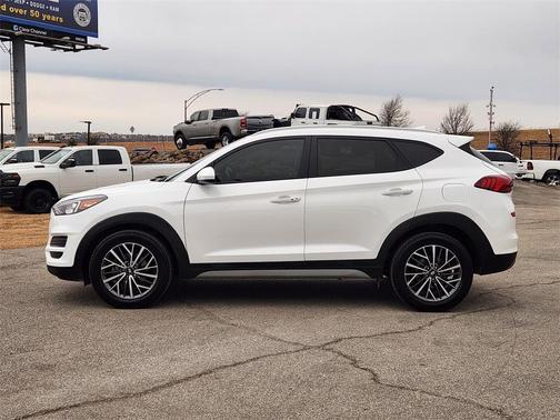 2019 Hyundai TUCSON SE