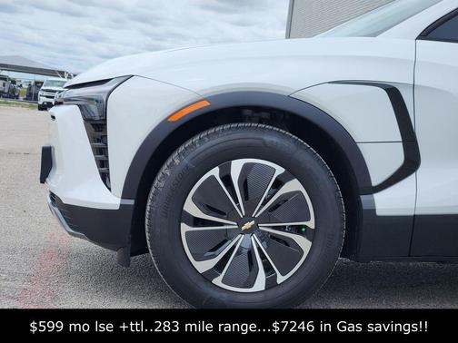 Summit White 2025 Chevrolet Blazer EV eAWD LT