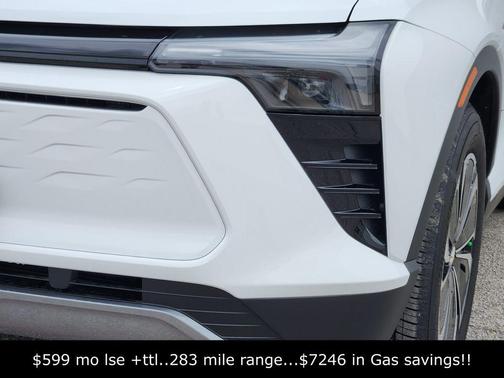 Summit White 2025 Chevrolet Blazer EV eAWD LT