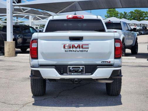 Summit White 2025 GMC Canyon AT4