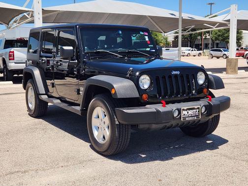 Black Clearcoat 2013 Jeep Wrangler Unlimited Sport