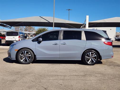 2024 Honda Odyssey Touring