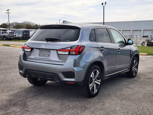 2021 Mitsubishi Outlander Sport SE