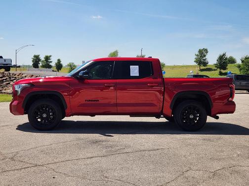 2024 Toyota Tundra Hybrid Limited