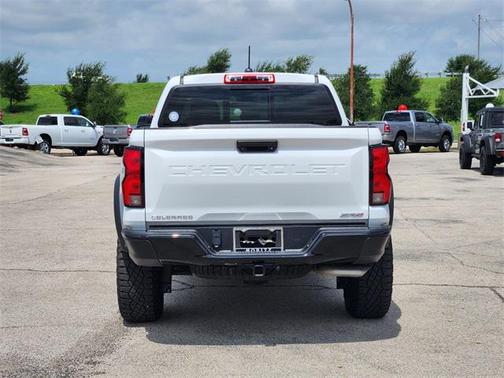 2024 Chevrolet Colorado ZR2