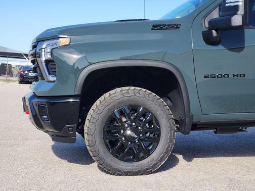 Cypress Gray 2026 Chevrolet Silverado 2500 LT