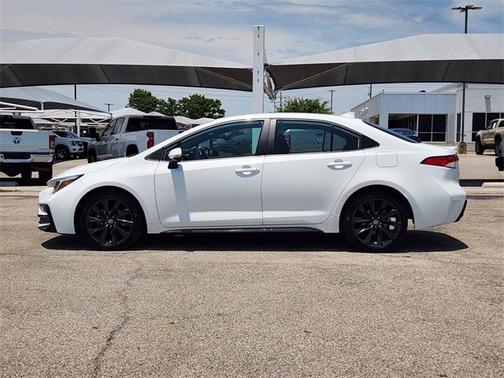 2024 Toyota Corolla SE