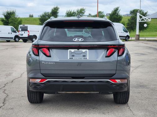 Hampton Gray 2024 Hyundai TUCSON SEL