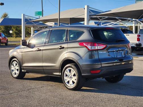 2016 Ford Escape S